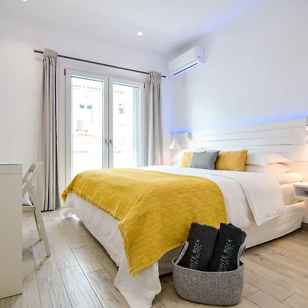 White Rock Milos Appartamento *