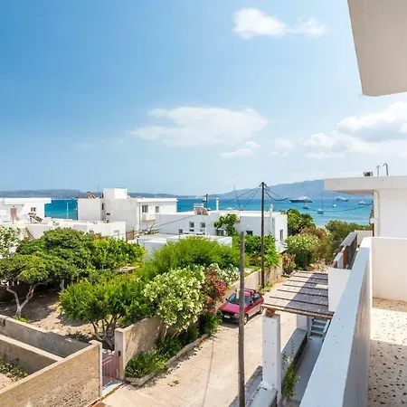 Apartment White Rock Milos Adamantas (Milos)