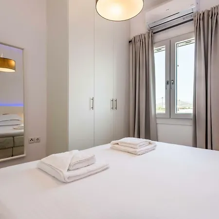 White Rock Milos Adamantas (Milos)