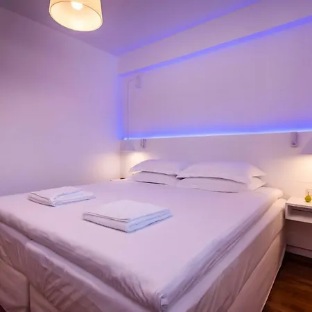 Apartment White Rock Milos *