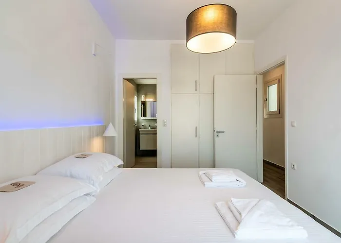 White Rock Milos 阿达玛斯